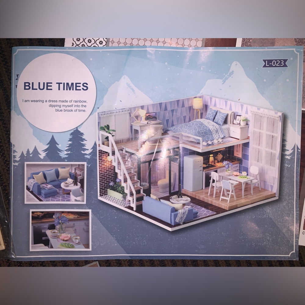CUTEBEE Blue Times DIY Dollhouse Miniature L-23C